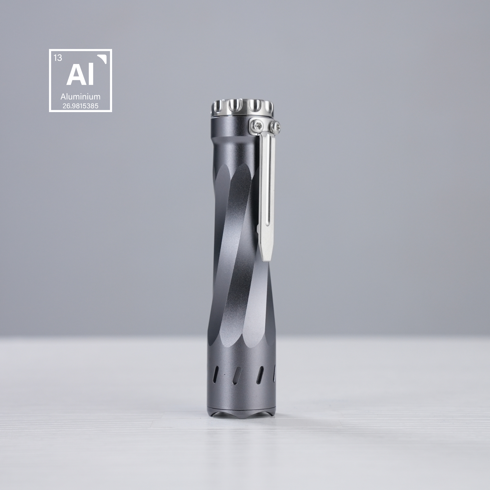 ZorKryth™ - Champ EDC Flashlight - 18650 Version